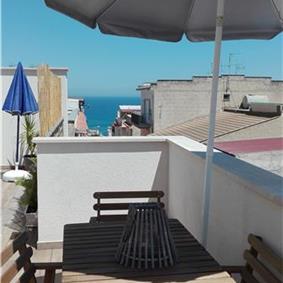 3 bedroom villa with jacuzzi, Castellammare del Golfo, sleeps 4-6